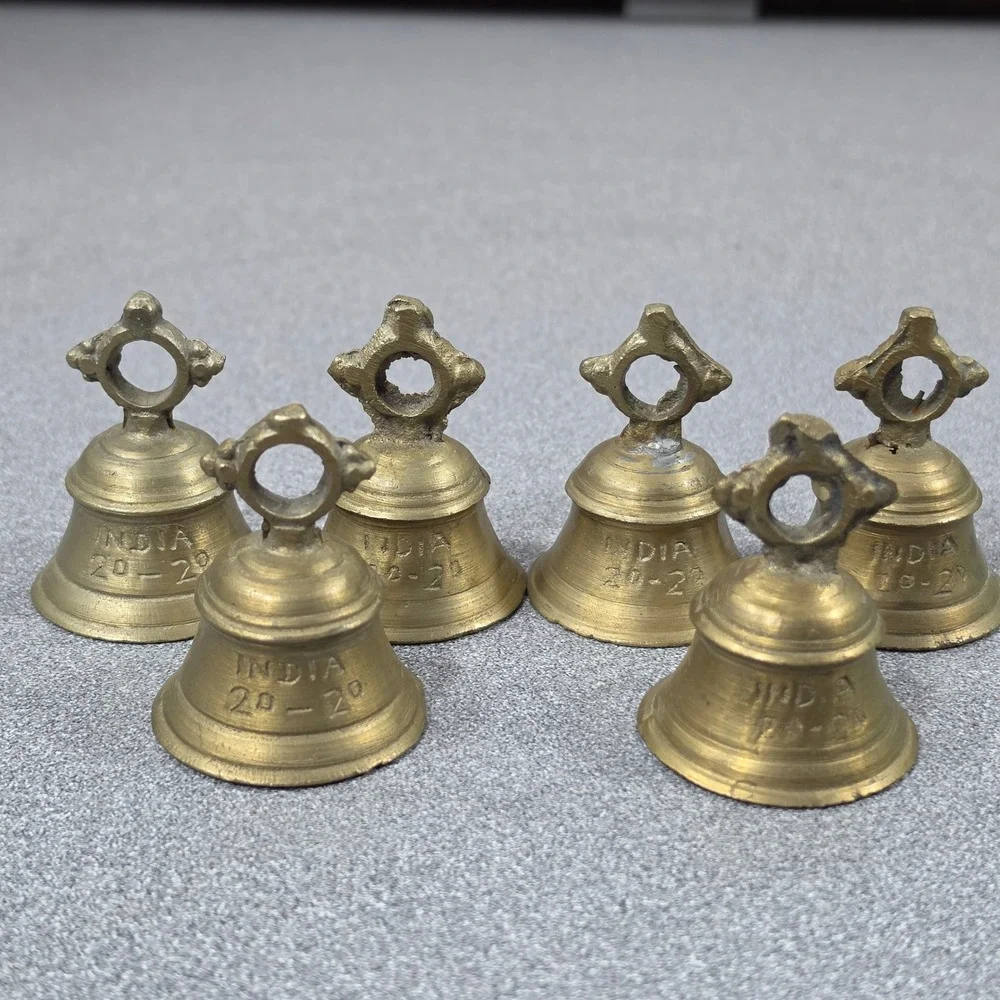 Brass finger Bells Small Gold Good Vintage India 20-20 Set of 6 (2 missing bell)